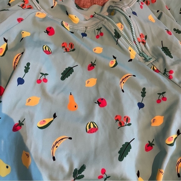 Hanna Andersson Fruit and Veggie Printed Long Sleeve Rash Guard Size 12 - Picture 4 of 5